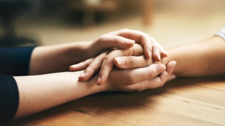 El duelo en la vida y en la muerte:  la acogida y el acompañamiento personal, social e institucional